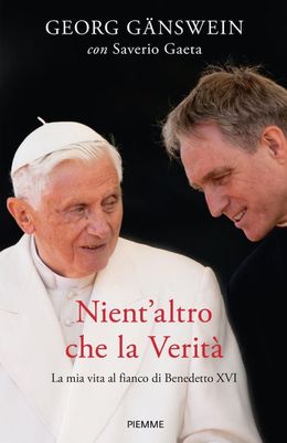 Benedikt XVI i närbild